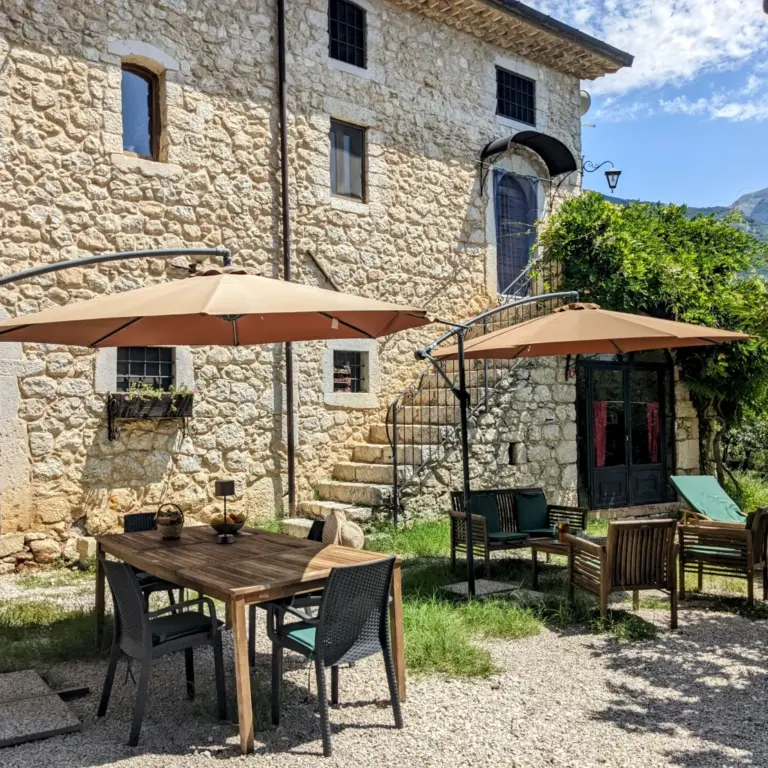 area relax esterna Bed and Breakfast Casal Cominium
