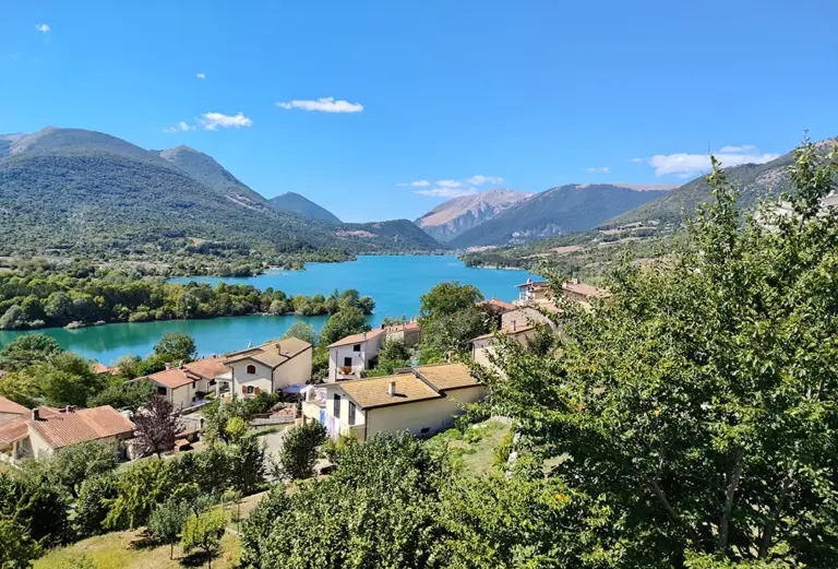 lago di Villetta Barrea